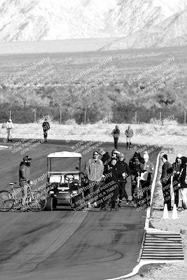 media/Jan-19-2023-Racers Edge (Thu) [[69d0b4dc55]]/Around the Pits-Track Walk/